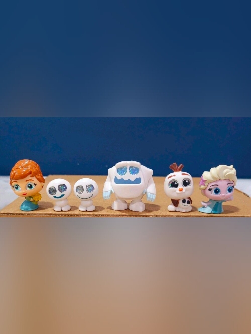Disney Doorables - Series 7 - Frozen Set Of 6 Elsa Marshmallow Olaf Anna Snowgie